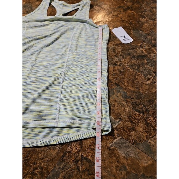 NWT XERSION Womens Everair Essential Performance Racerback Tank Size Small(A183) - Picture 4 of 6
